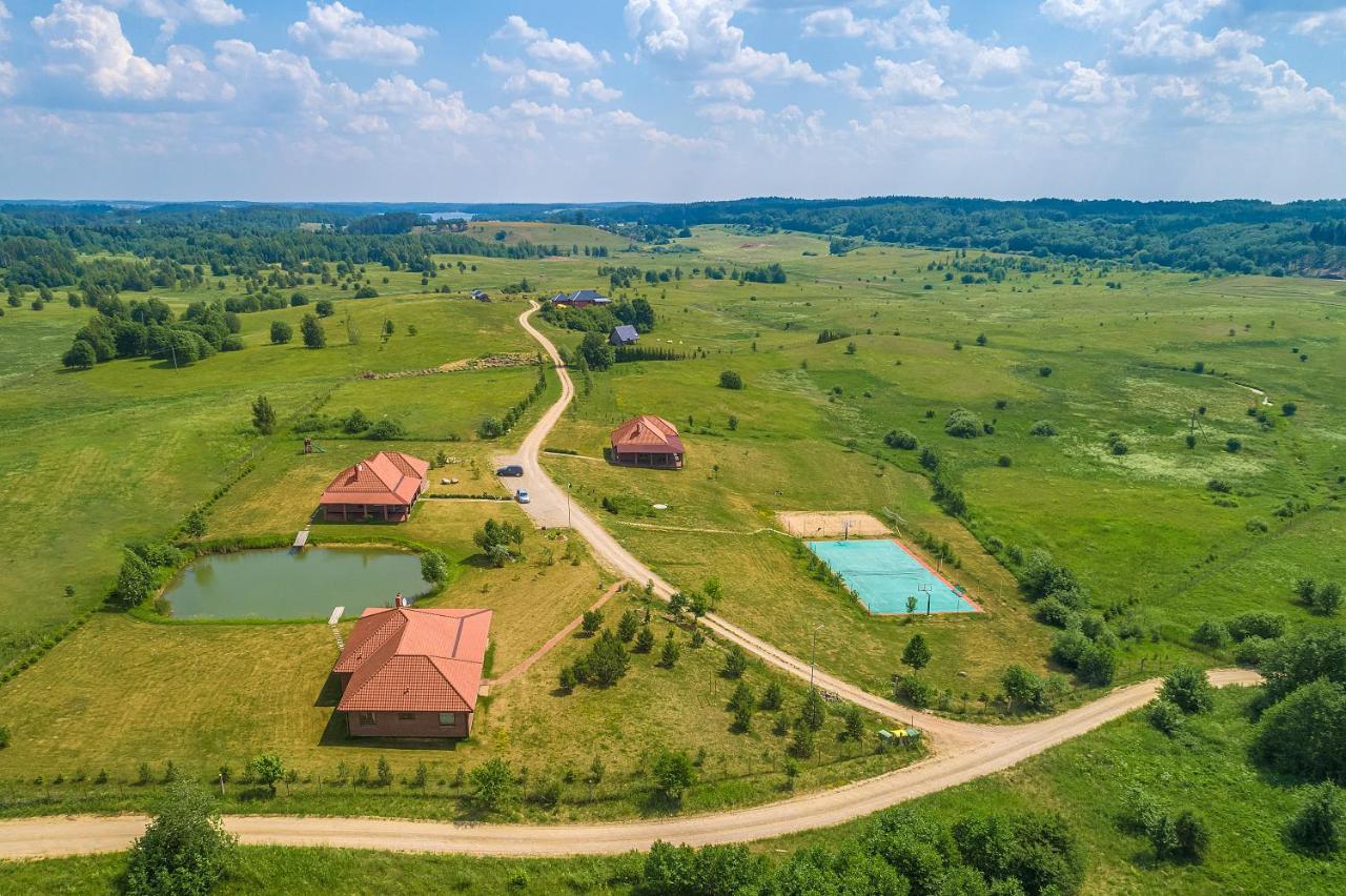 Vila Prie Traku Petkeniskes Exteriér fotografie