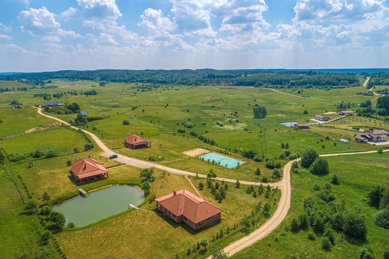 Vila Prie Traku Petkeniskes Exteriér fotografie